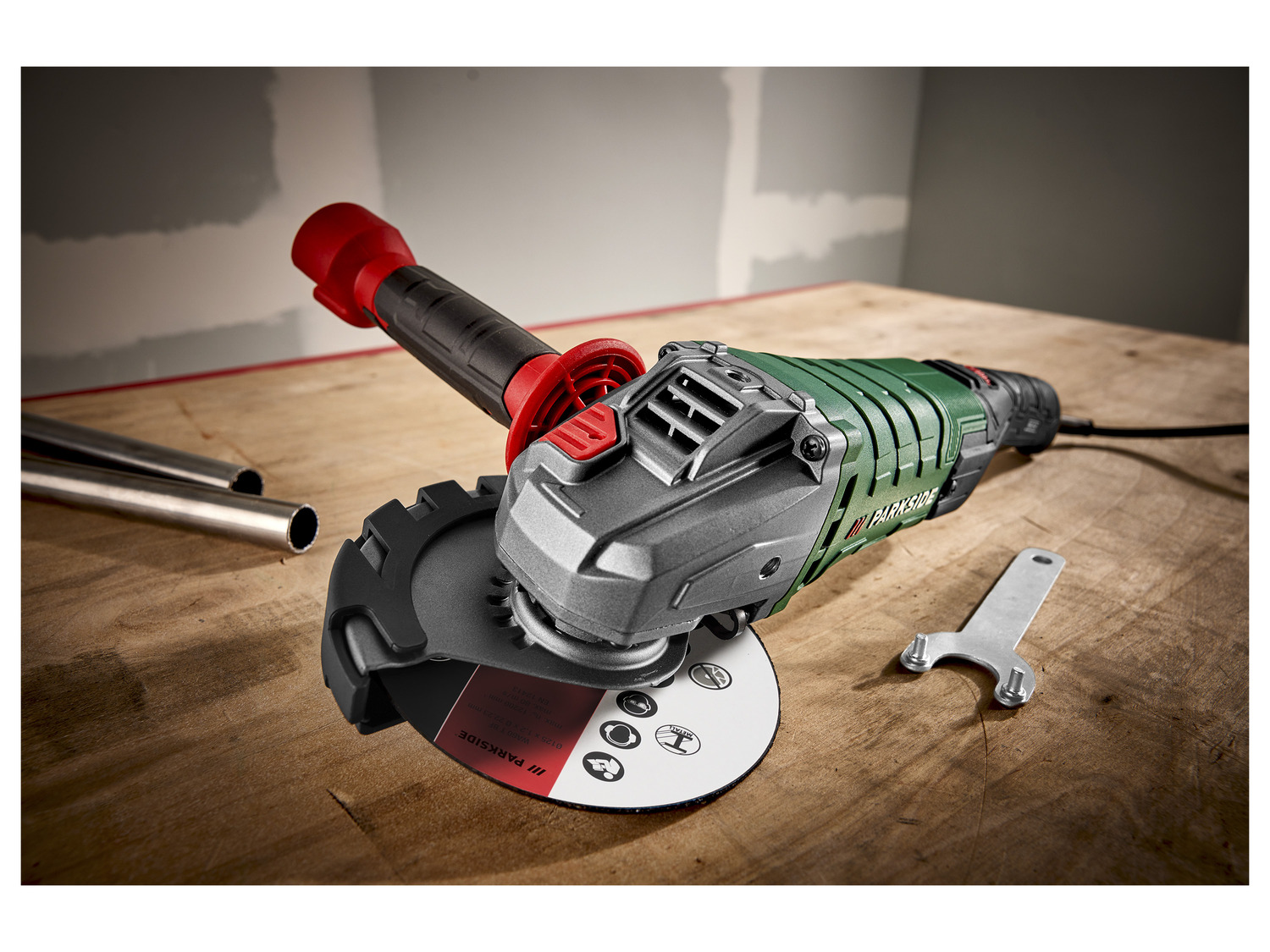 PARKSIDE vezetékes sarokcsiszoló PWS 125 H7 - Image 4